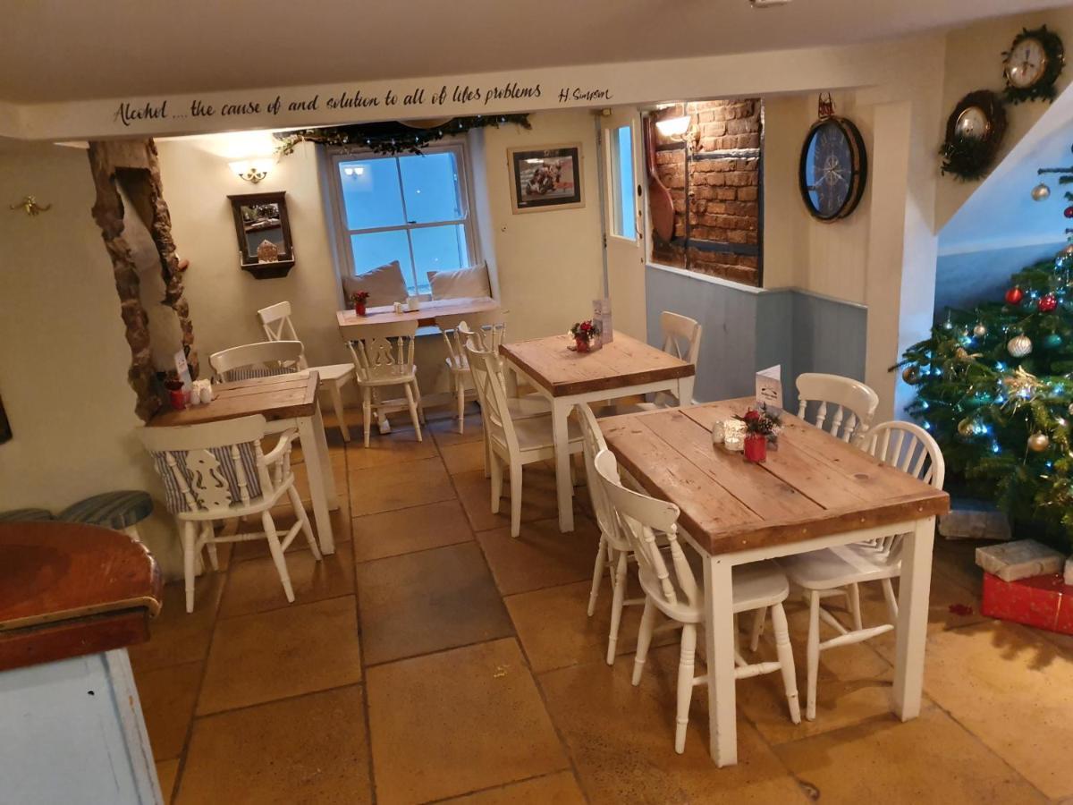 Halfway House Inn Kingsand Exterior foto
